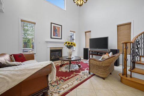 Photo 9 at 12 Parisian Crescent, Shore, Barrie Photo 9 at 12 Parisian Crescent, Shore, Barrie