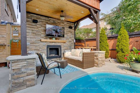 Photo 22 at 12 Parisian Crescent, Shore, Barrie