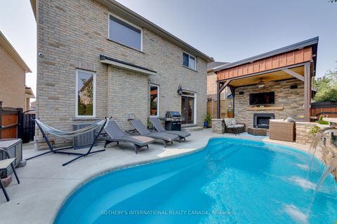 Photo 23 at 12 Parisian Crescent, Shore, Barrie