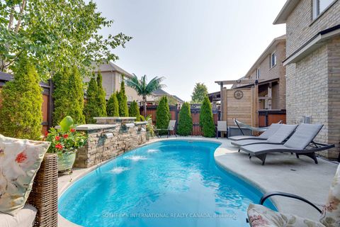 Photo 24 at 12 Parisian Crescent, Shore, Barrie