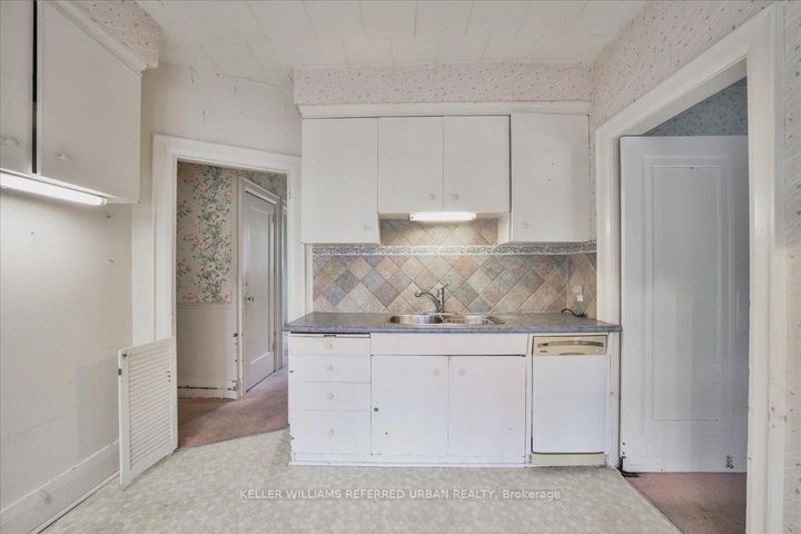 Photo 14 at 91 Harlandale Avenue, Westgate, Toronto
