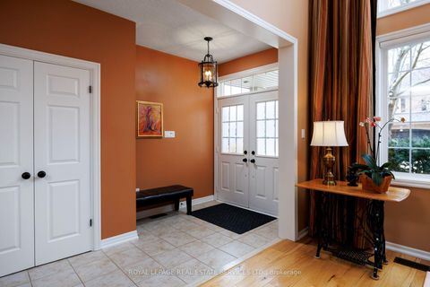 Photo 4 at 1392 Pinecliff Road, WT West Oak Trails, Oakville