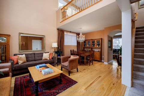 Photo 7 at 1392 Pinecliff Road, WT West Oak Trails, Oakville