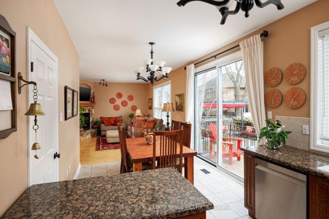 Photo 18 at 1392 Pinecliff Road, WT West Oak Trails, Oakville