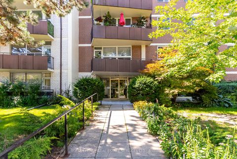 Photo 1 at 221 - 80 Coe Hill Drive, Swansea, Toronto