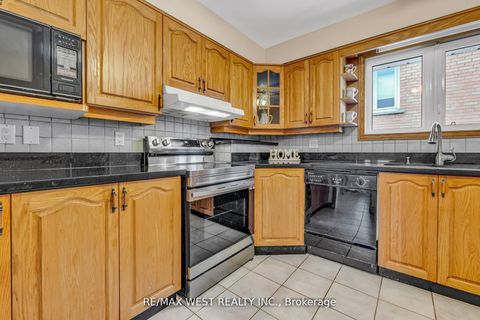 Photo 11 at 15 Breadner Drive, Richview, Toronto