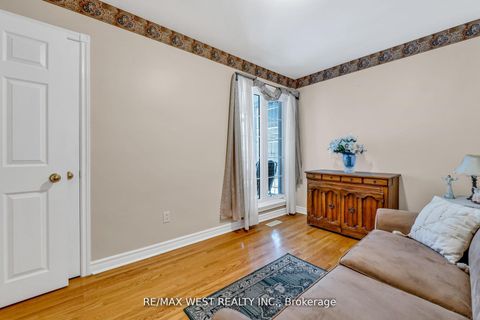 Photo 20 at 15 Breadner Drive, Richview, Toronto