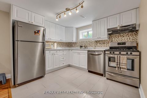 Photo 31 at 15 Breadner Drive, Richview, Toronto
