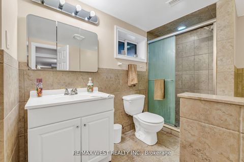 Photo 36 at 15 Breadner Drive, Richview, Toronto