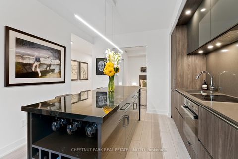 Photo 6 at 610 - 15 Mercer Street, Waterfront Communities C1, Toronto