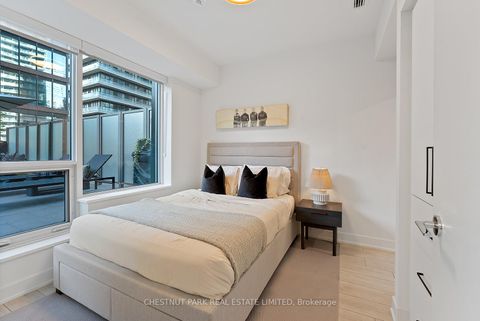 Photo 12 at 610 - 15 Mercer Street, Waterfront Communities C1, Toronto