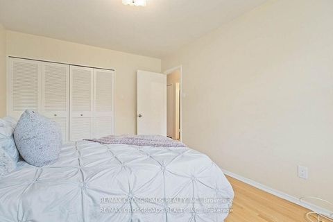Photo 29 at 3 Bowater Drive, Sullivan, Toronto