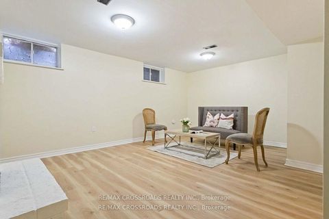Photo 34 at 3 Bowater Drive, Sullivan, Toronto