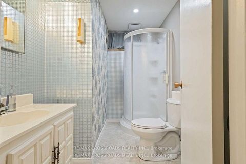 Photo 40 at 3 Bowater Drive, Sullivan, Toronto