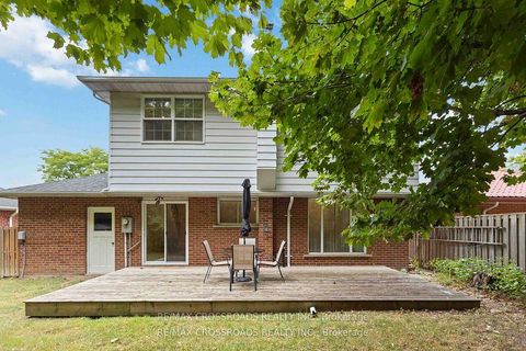 Photo 45 at 3 Bowater Drive, Sullivan, Toronto