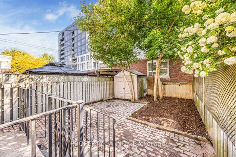 Photo 4 at 889 Palmerston Avenue, Annex, Toronto