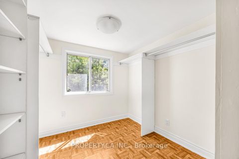 Photo 10 at 889 Palmerston Avenue, Annex, Toronto