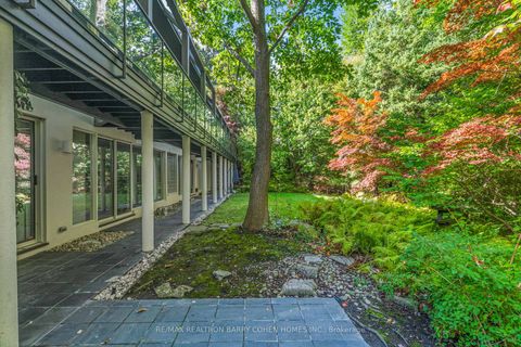 Photo 36 at 18 Timberglade Court, York Mills, Toronto