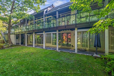 Photo 38 at 18 Timberglade Court, York Mills, Toronto