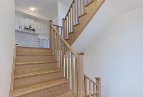 Photo 8 at 155 De La Roche Drive, Vellore Village, Vaughan