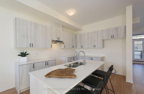 Photo 19 at 155 De La Roche Drive, Vellore Village, Vaughan