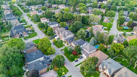Photo 33 at 17 Dorlen Avenue, City Centre West, Toronto