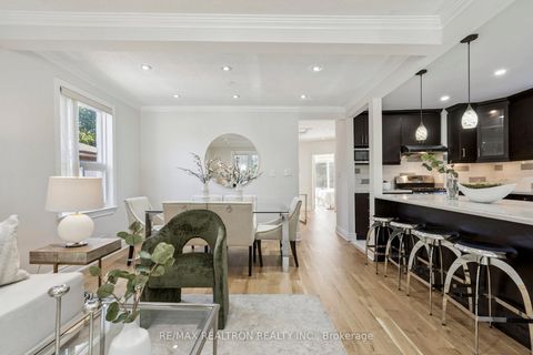 Photo 8 at 22 Citadel Drive, Eglinton East, Toronto