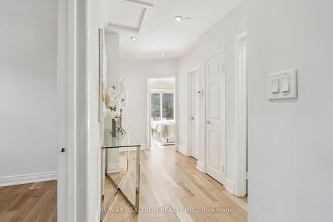 Photo 15 at 22 Citadel Drive, Eglinton East, Toronto
