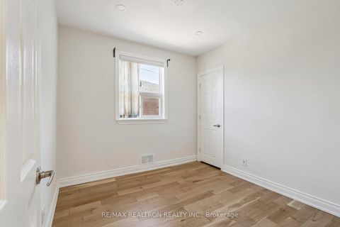 Photo 20 at 22 Citadel Drive, Eglinton East, Toronto