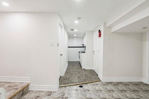 Photo 26 at 22 Citadel Drive, Eglinton East, Toronto