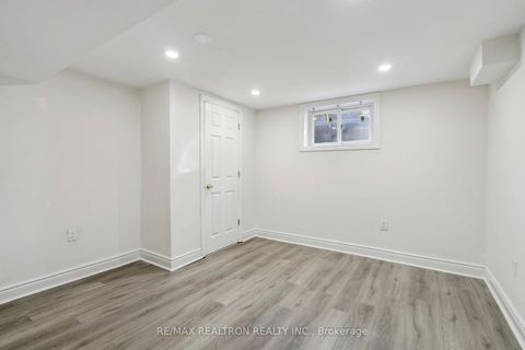 Photo 29 at 22 Citadel Drive, Eglinton East, Toronto