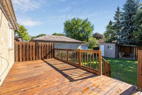 Photo 40 at 22 Citadel Drive, Eglinton East, Toronto