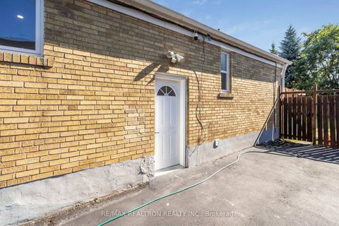 Photo 42 at 22 Citadel Drive, Eglinton East, Toronto