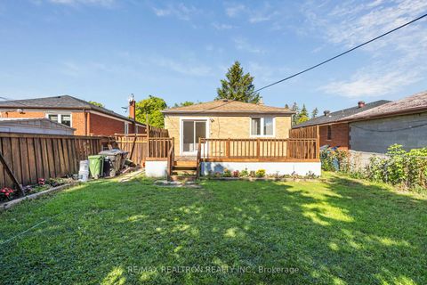 Photo 44 at 22 Citadel Drive, Eglinton East, Toronto