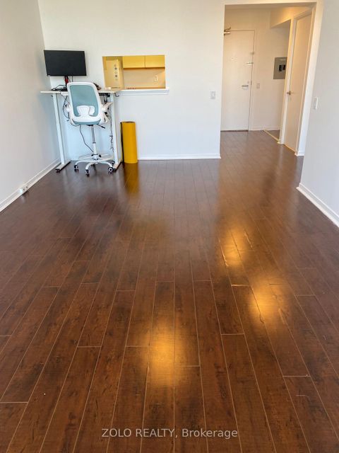 Photo 5 at 1107 - 21 Overlea Boulevard N, Thorncliffe Park, Toronto