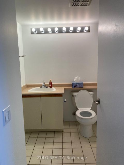 Photo 8 at 1107 - 21 Overlea Boulevard N, Thorncliffe Park, Toronto