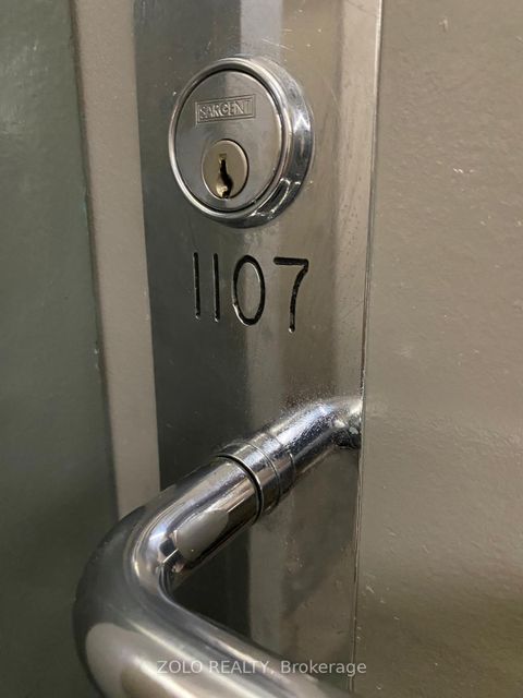 Photo 11 at 1107 - 21 Overlea Boulevard N, Thorncliffe Park, Toronto Photo 11 at 1107 - 21 Overlea Boulevard N, Thorncliffe Park, Toronto