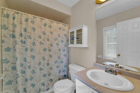 Photo 24 at 20 Decoroso Drive, Sonoma Heights, Vaughan