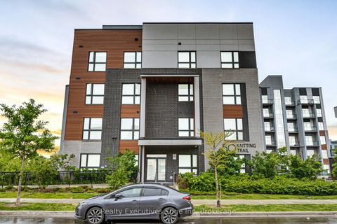 Photo 1 at 304 - 50 Kaitting Trail, GO Glenorchy, Oakville