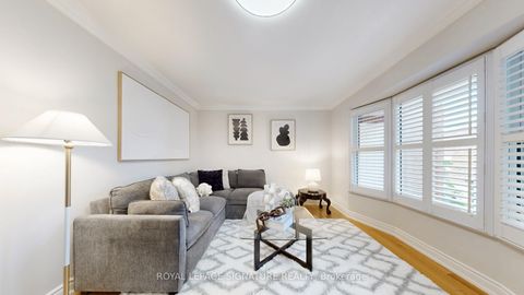 Photo 1 at 26 Holmbush Crescent, Steeles, Toronto