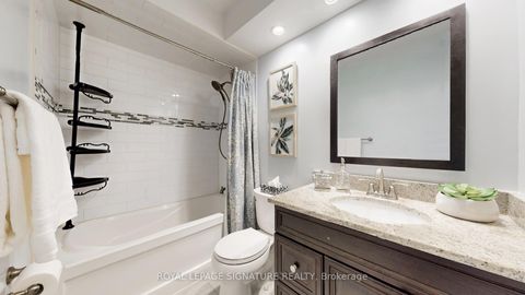 Photo 13 at 26 Holmbush Crescent, Steeles, Toronto