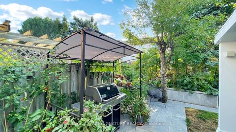 Photo 21 at 26 Holmbush Crescent, Steeles, Toronto
