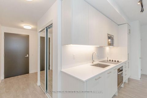 Photo 6 at 2604 - 286 Main Street, Danforth, Toronto Photo 6 at 2604 - 286 Main Street, Danforth, Toronto