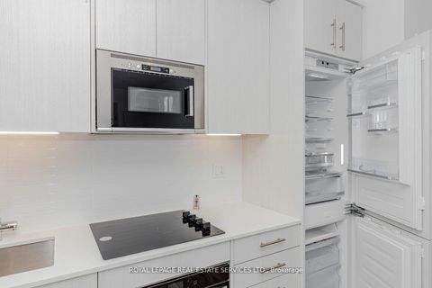 Photo 13 at 2604 - 286 Main Street, Danforth, Toronto Photo 13 at 2604 - 286 Main Street, Danforth, Toronto