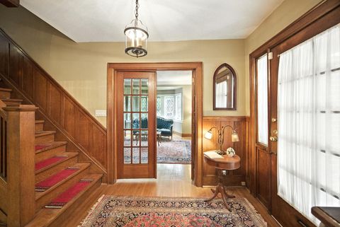 Photo 1 at 33 Burnaby Boulevard, Eglinton, Toronto