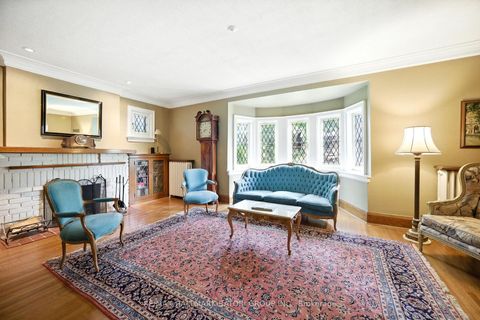 Photo 2 at 33 Burnaby Boulevard, Eglinton, Toronto