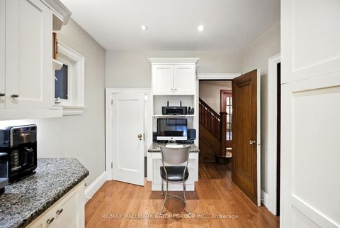 Photo 8 at 33 Burnaby Boulevard, Eglinton, Toronto