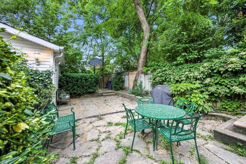 Photo 32 at 33 Burnaby Boulevard, Eglinton, Toronto