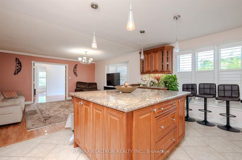 Photo 12 at 192 King Road, Oak Ridges, Richmond Hill