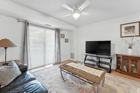 Photo 11 at 307 - 2502 Rutherford Road, Maple, Vaughan